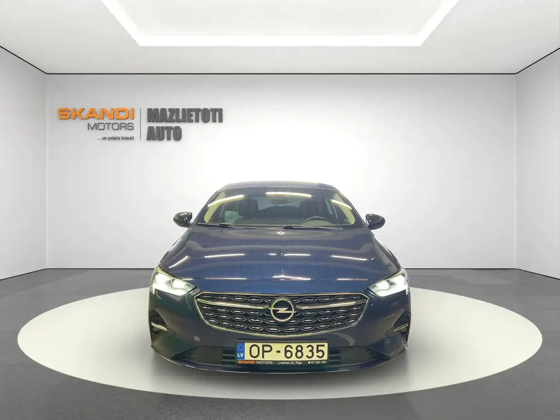 OPEL INSIGNIA