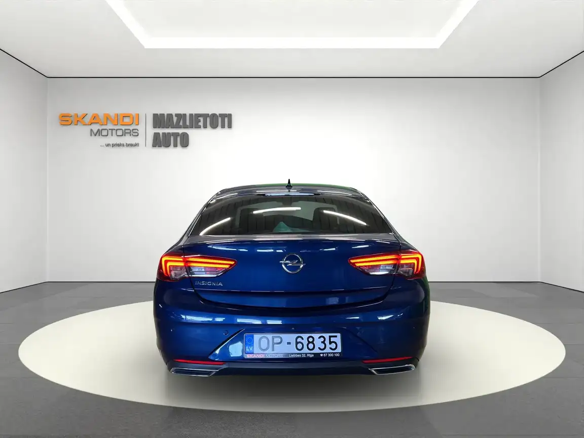 OPEL INSIGNIA