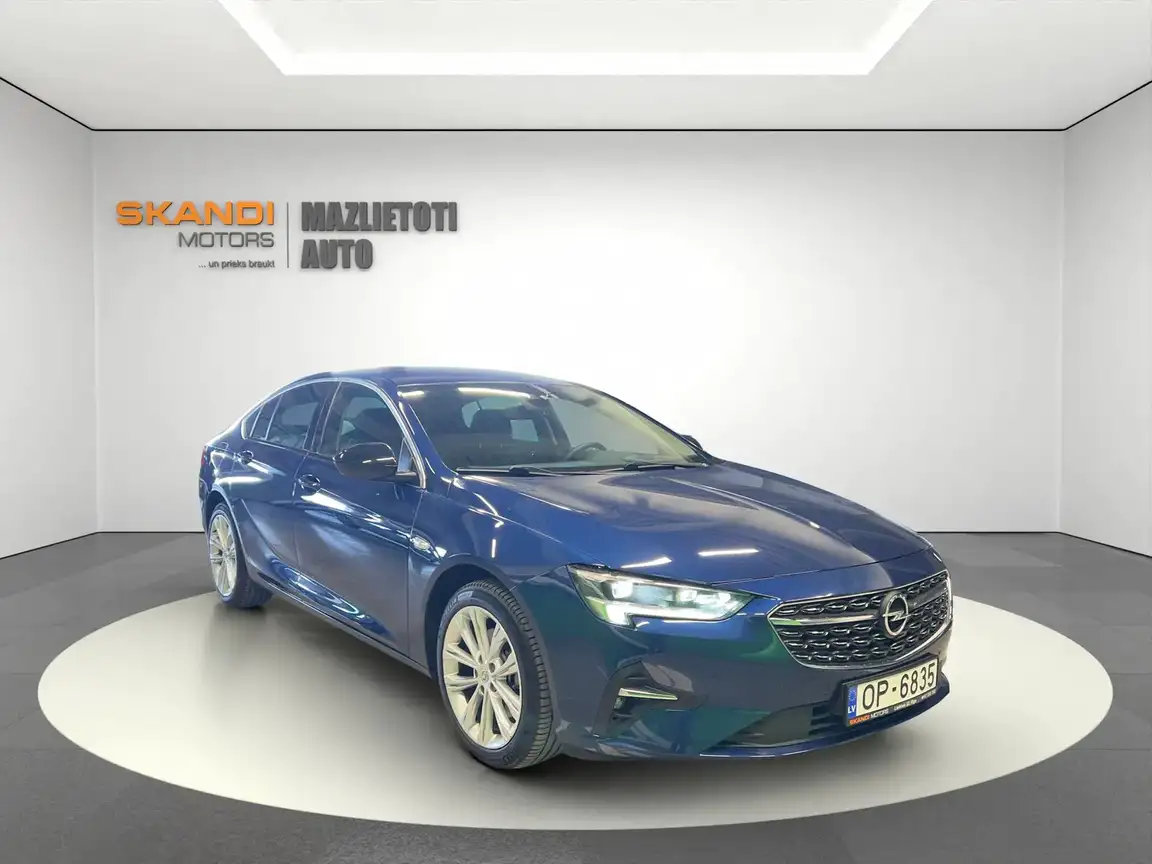 OPEL INSIGNIA