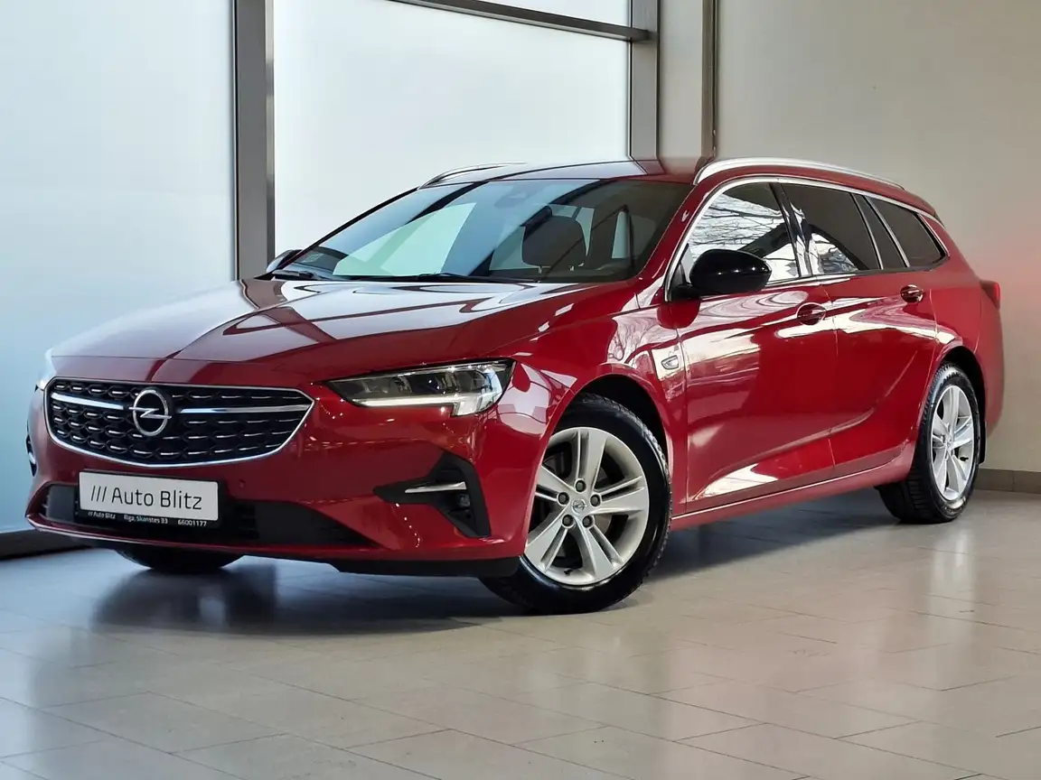 OPEL INSIGNIA