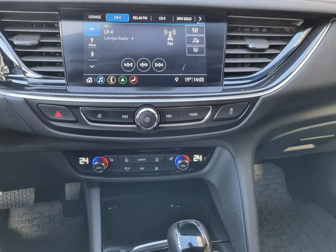 OPEL INSIGNIA