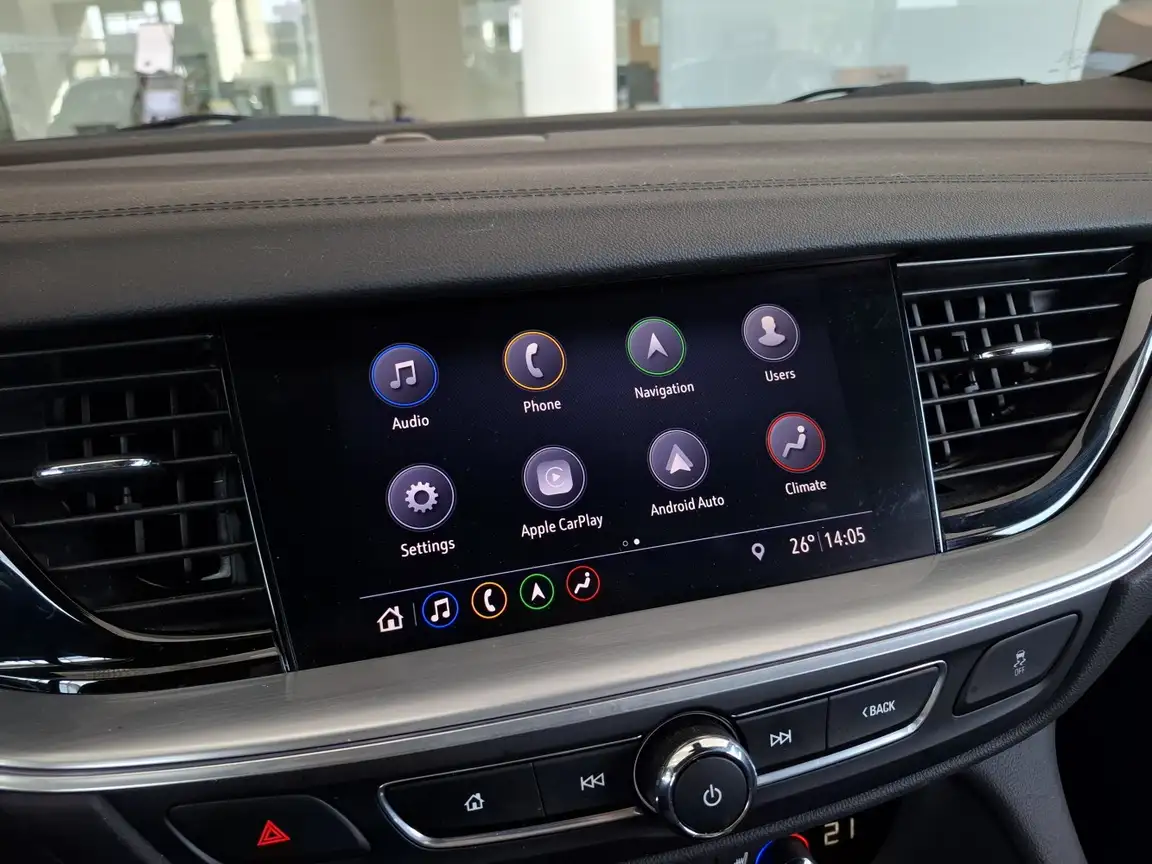 OPEL INSIGNIA