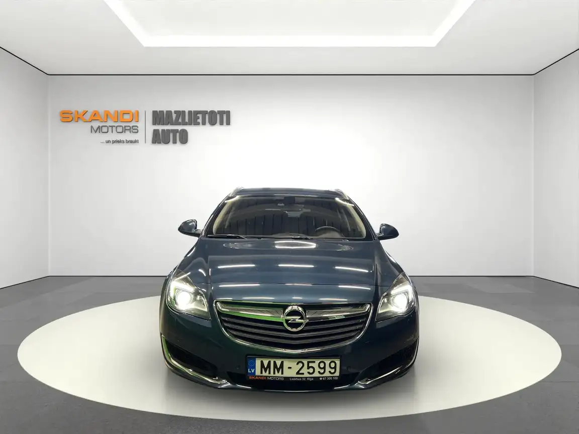 OPEL INSIGNIA
