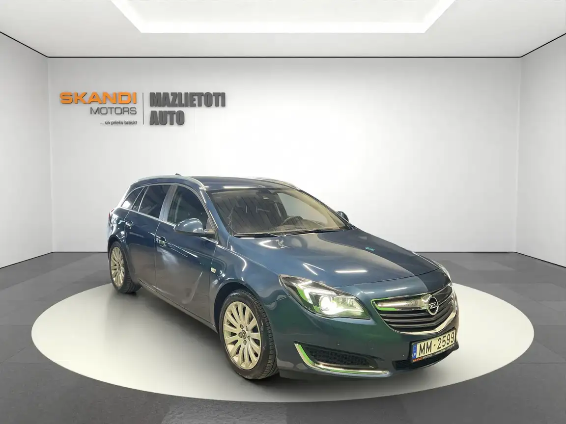 OPEL INSIGNIA