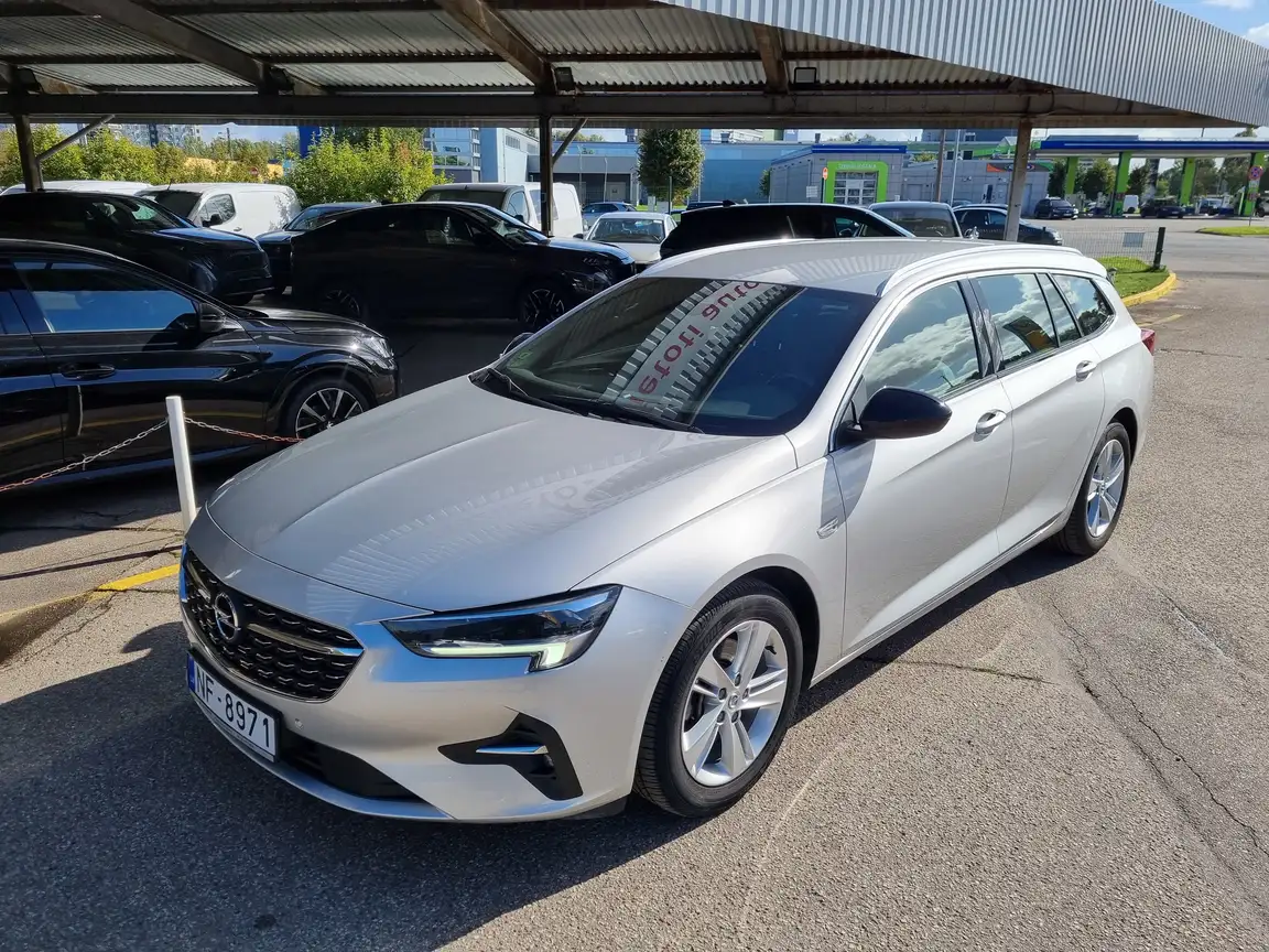 OPEL INSIGNIA