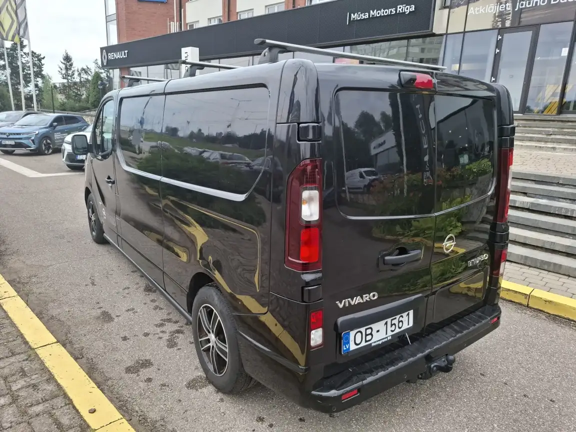 OPEL VIVARO