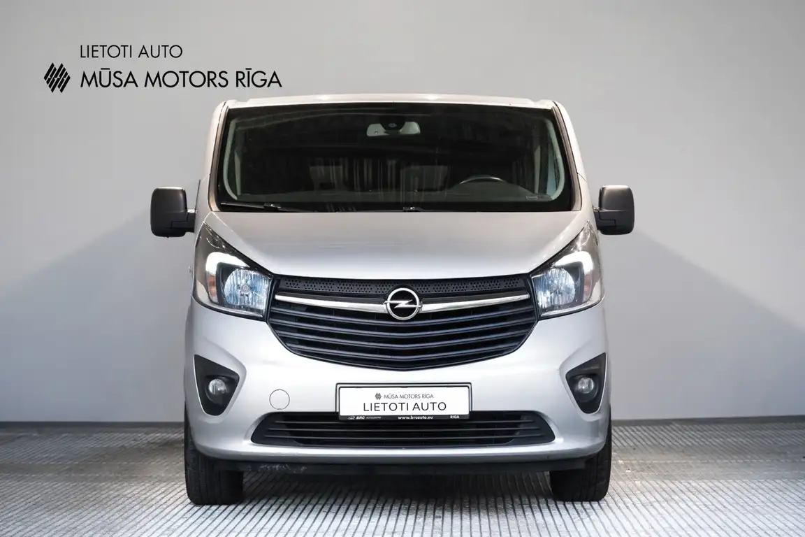 OPEL VIVARO