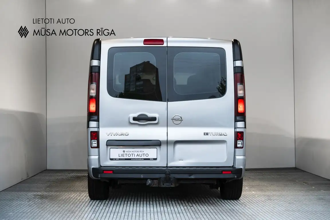 OPEL VIVARO