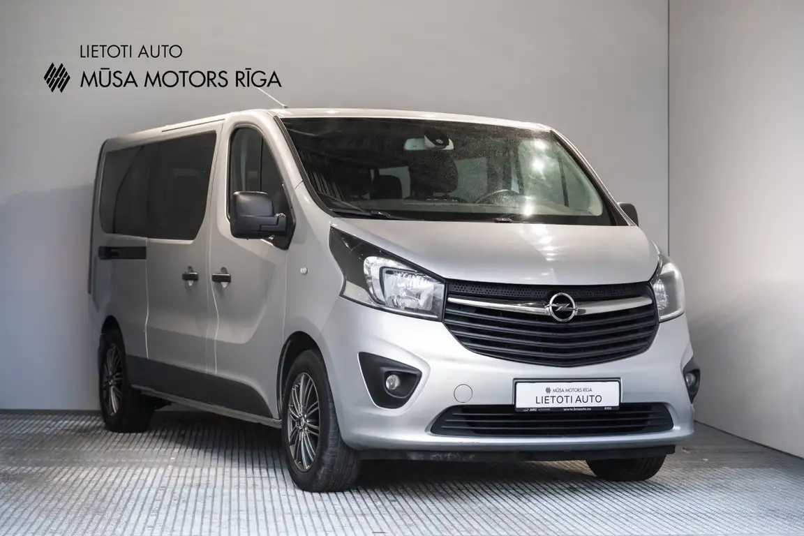 OPEL VIVARO