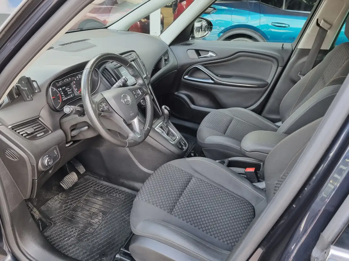 OPEL ZAFIRA