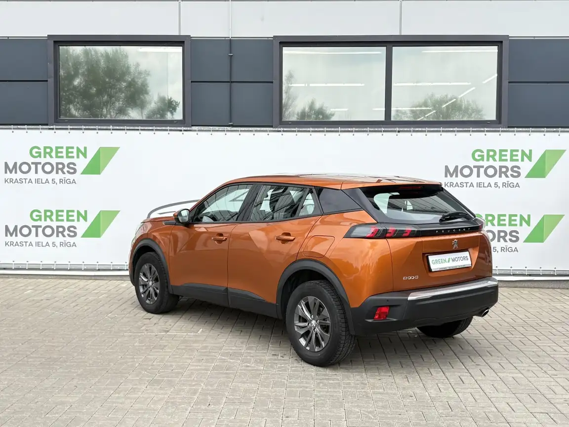 PEUGEOT 2008
