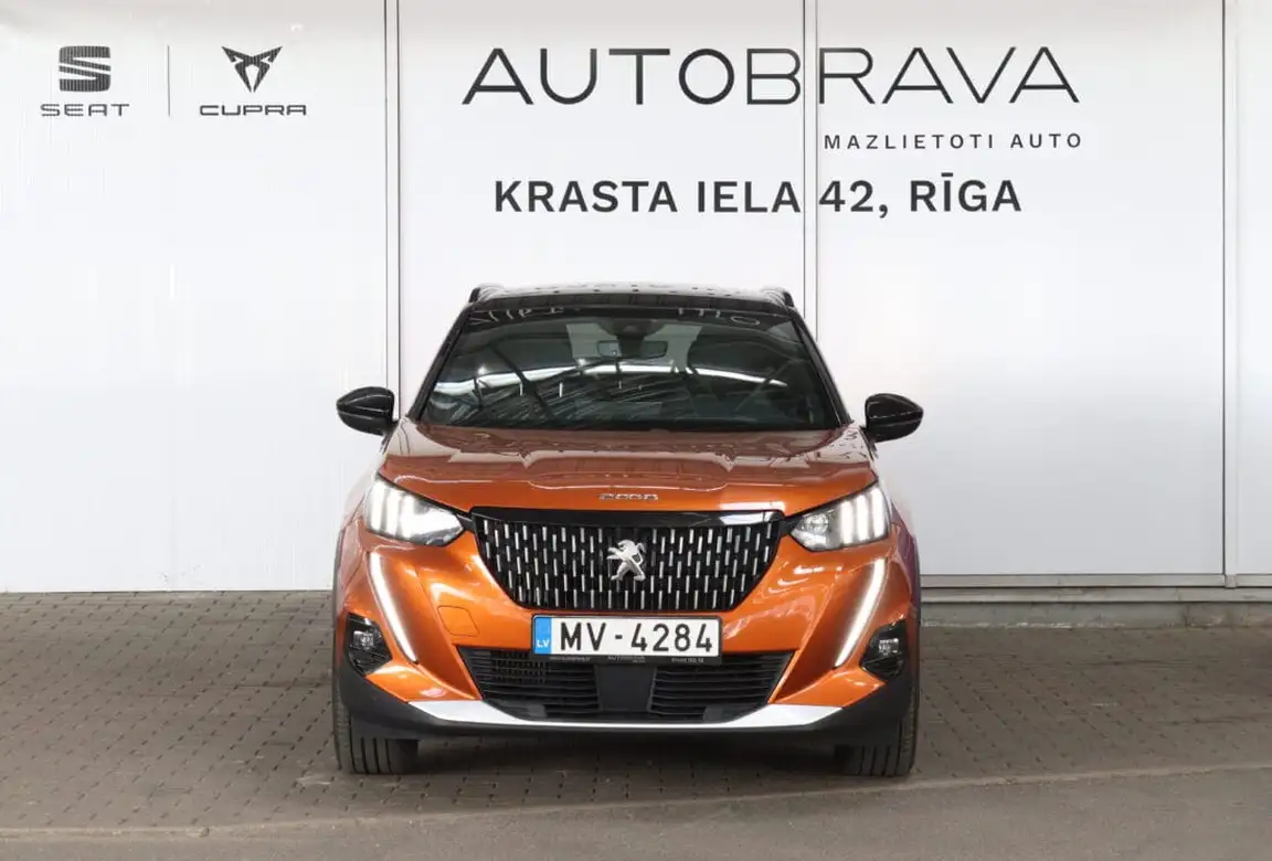 PEUGEOT 2008