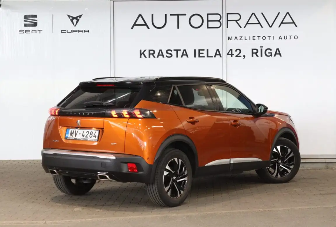 PEUGEOT 2008