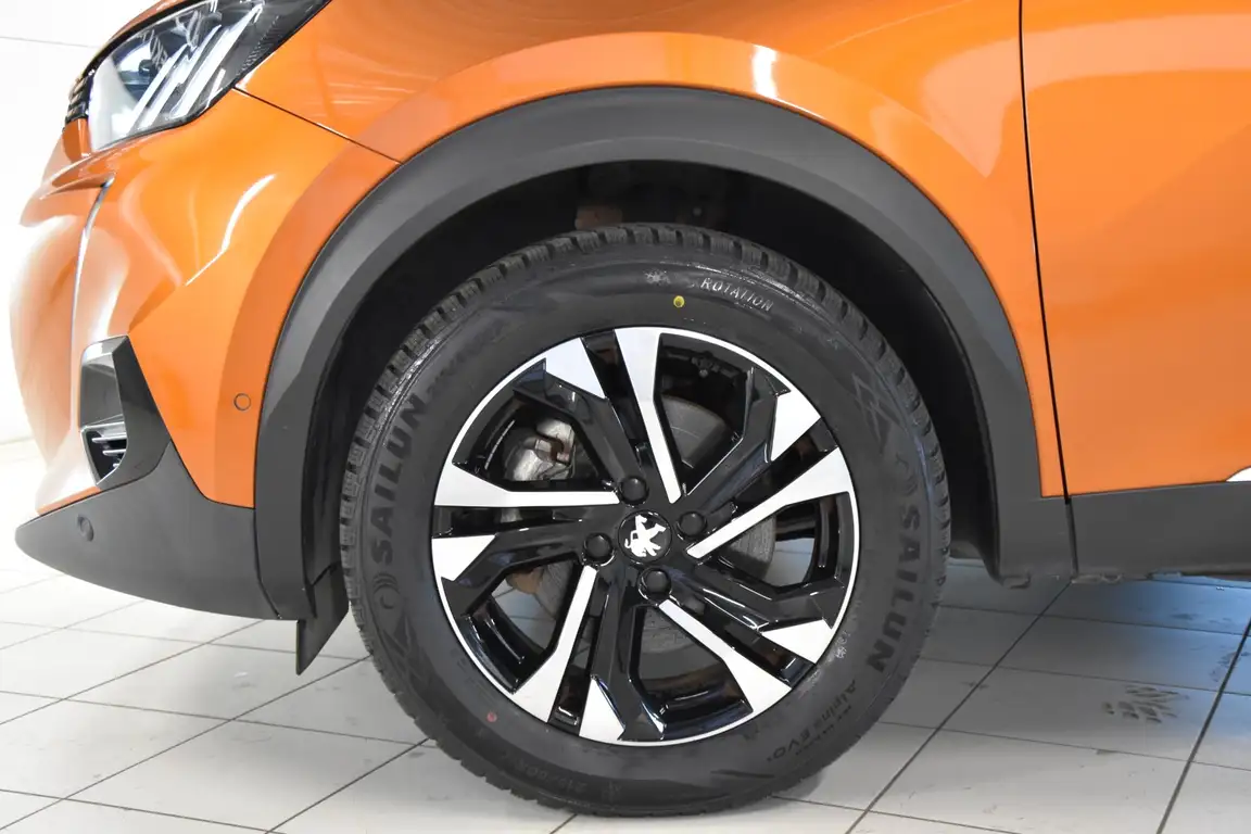 PEUGEOT 2008