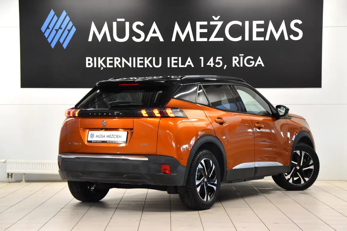 PEUGEOT 2008