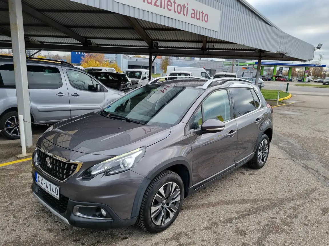 PEUGEOT 2008