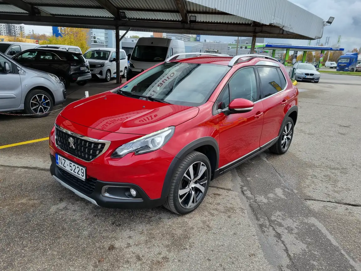 PEUGEOT 2008