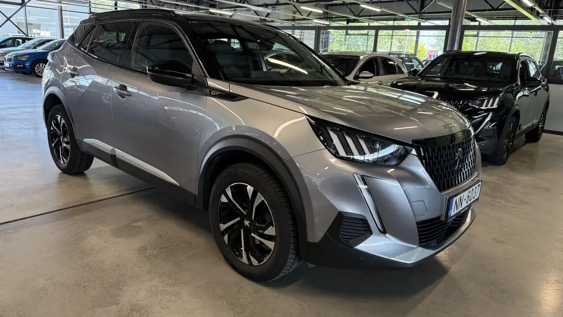 PEUGEOT 2008