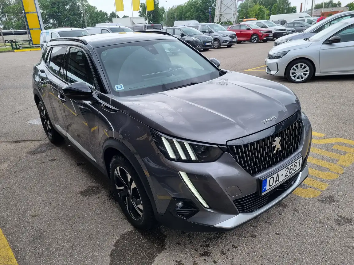 PEUGEOT 2008