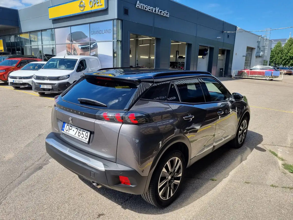 PEUGEOT 2008