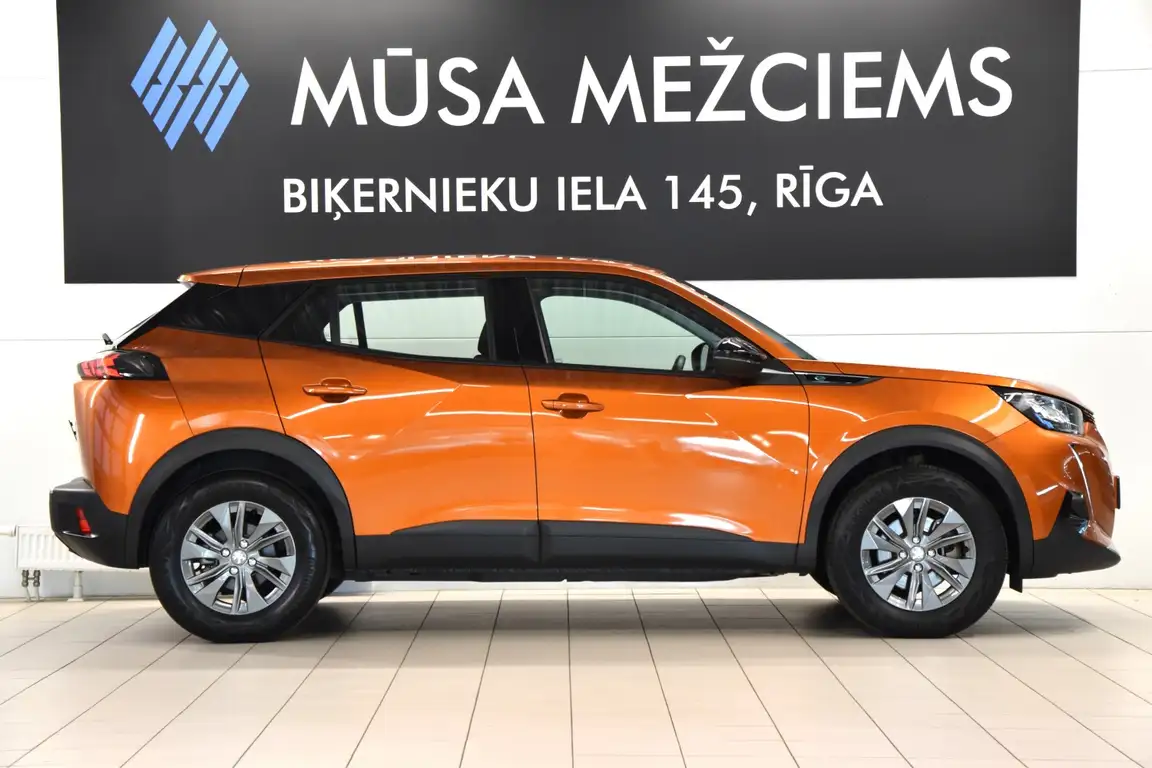 PEUGEOT 2008