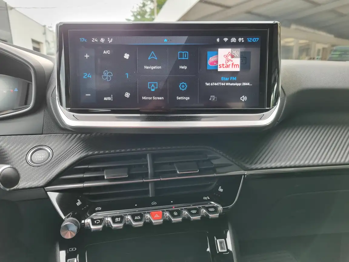 PEUGEOT 2008