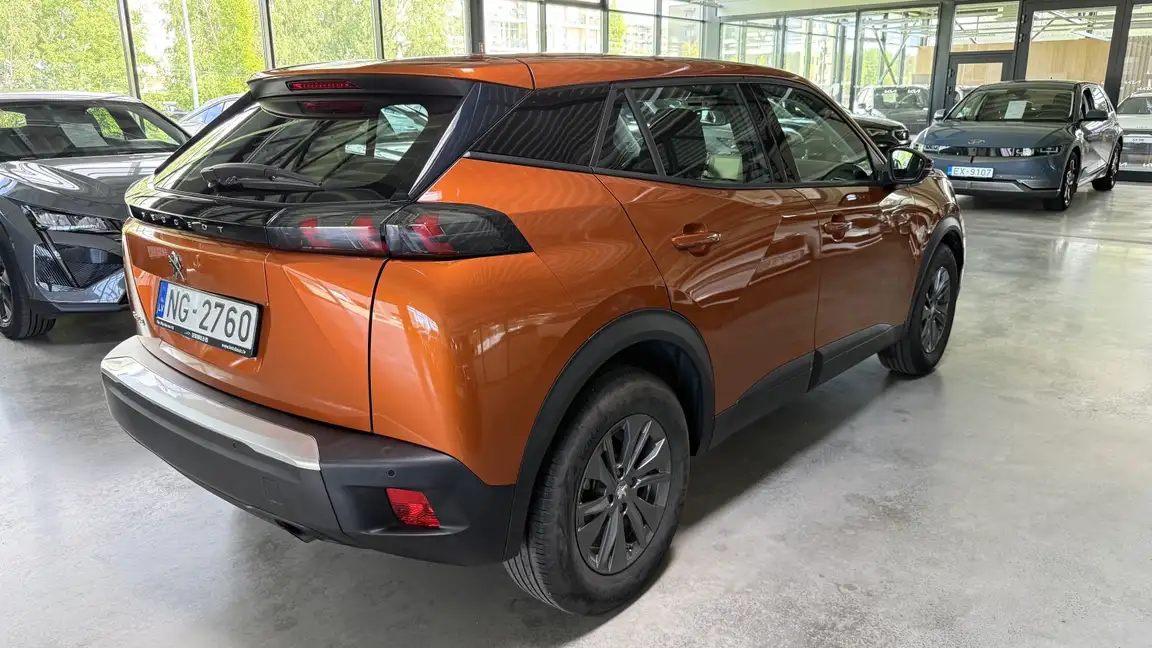 PEUGEOT 2008