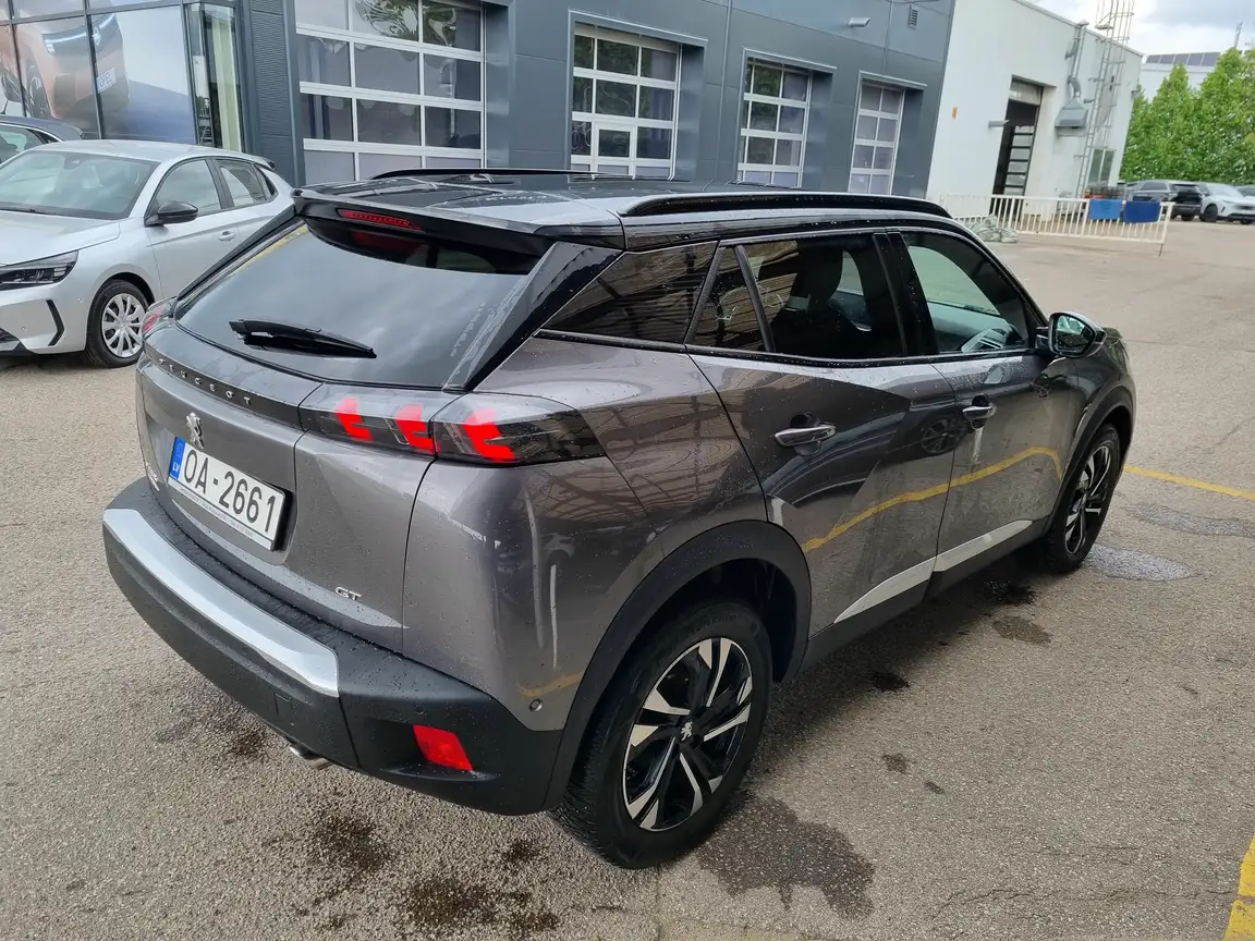 PEUGEOT 2008