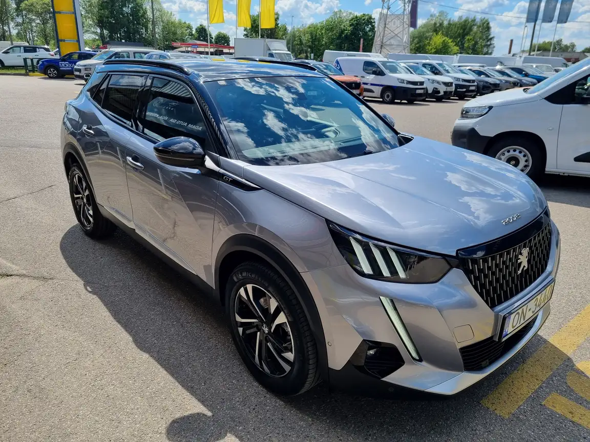 PEUGEOT 2008