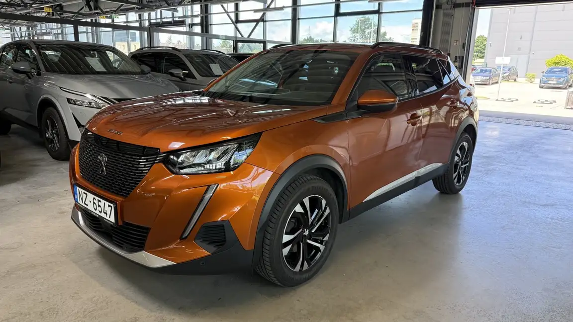 PEUGEOT 2008