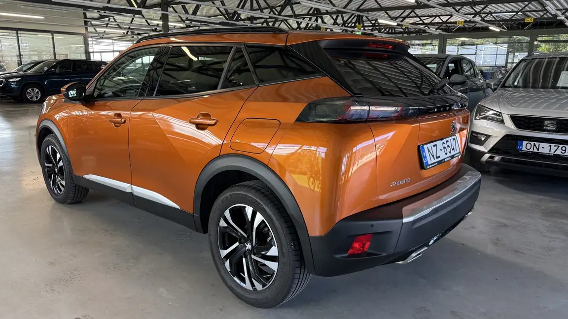 PEUGEOT 2008