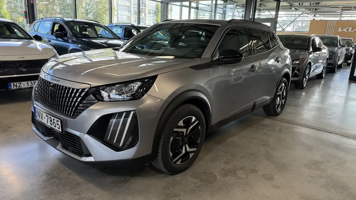 PEUGEOT 2008