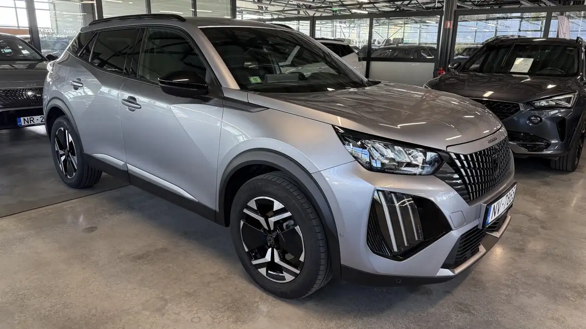 PEUGEOT 2008