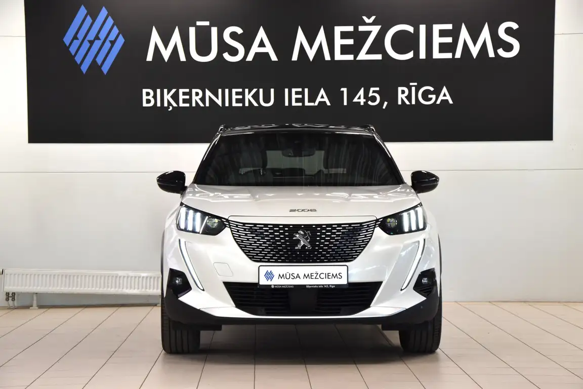 PEUGEOT 2008