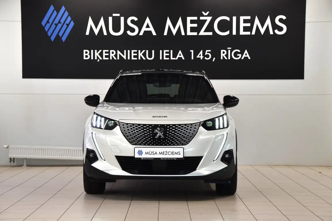 PEUGEOT 2008
