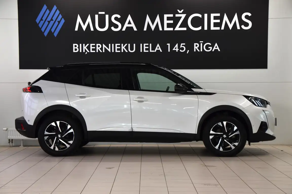 PEUGEOT 2008