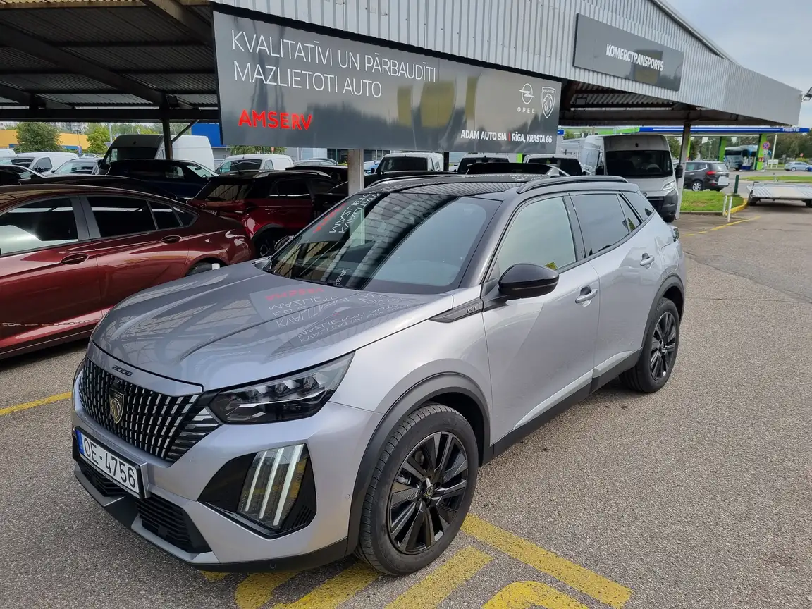 PEUGEOT 2008
