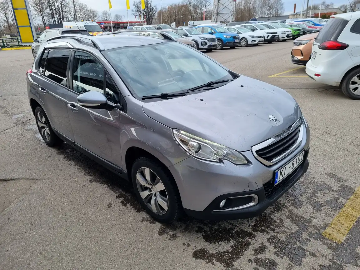PEUGEOT 2008