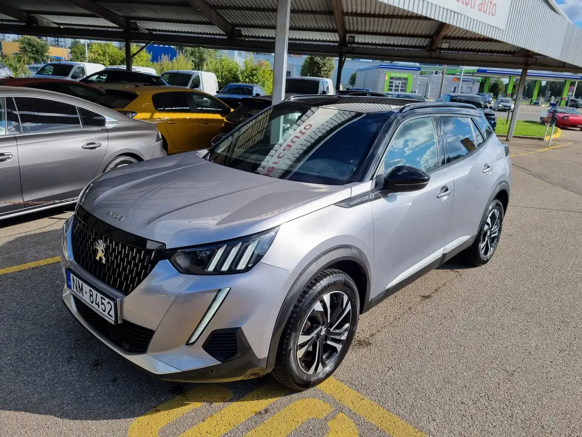 PEUGEOT 2008