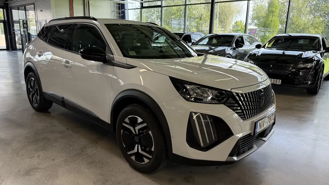 PEUGEOT 2008