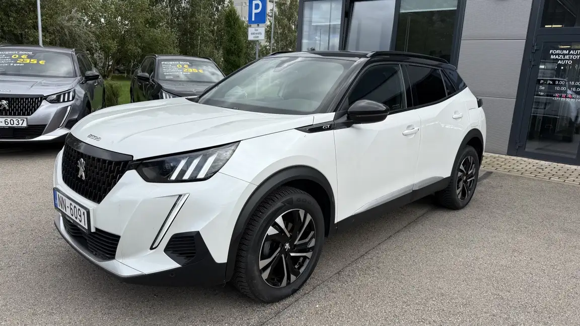 PEUGEOT 2008