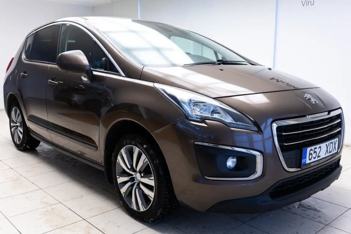 PEUGEOT 3008
