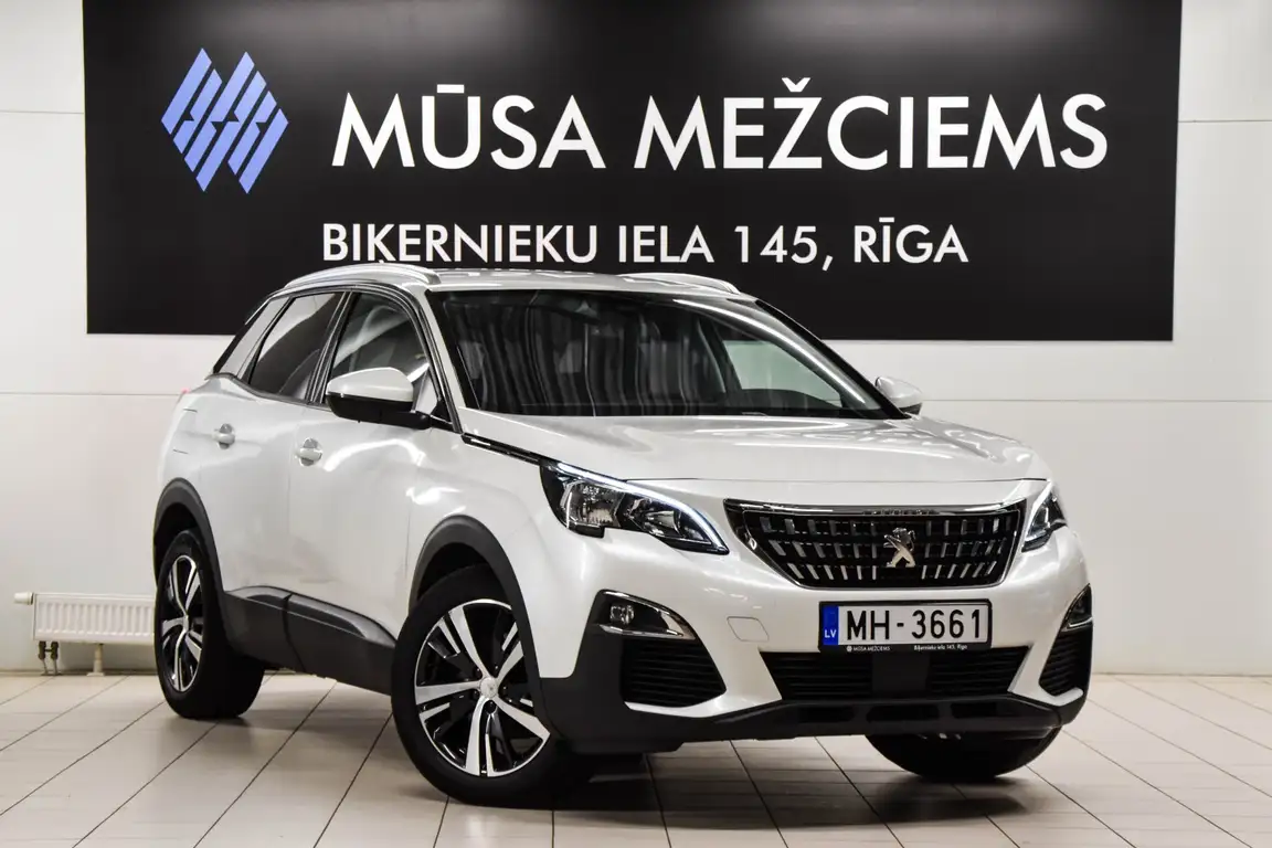 PEUGEOT 3008