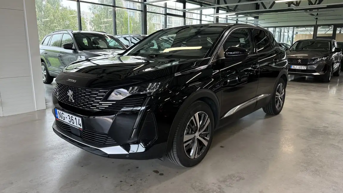 PEUGEOT 3008
