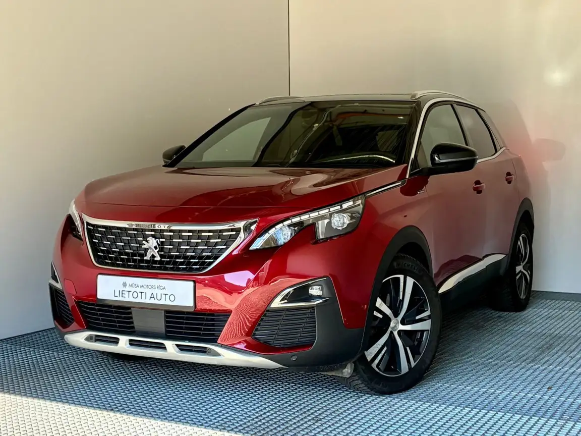 PEUGEOT 3008