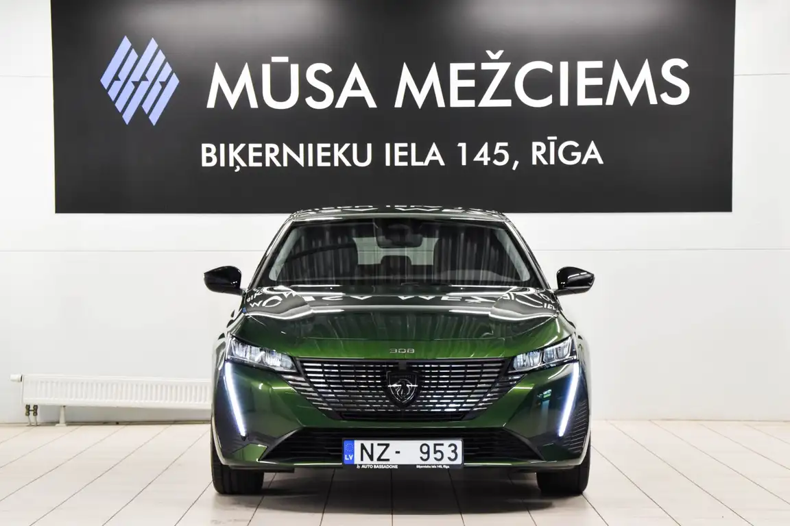 PEUGEOT 308