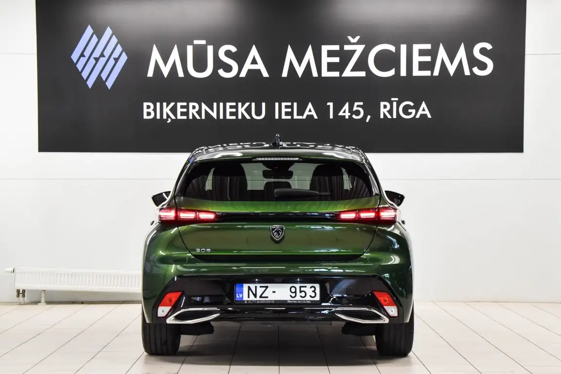 PEUGEOT 308