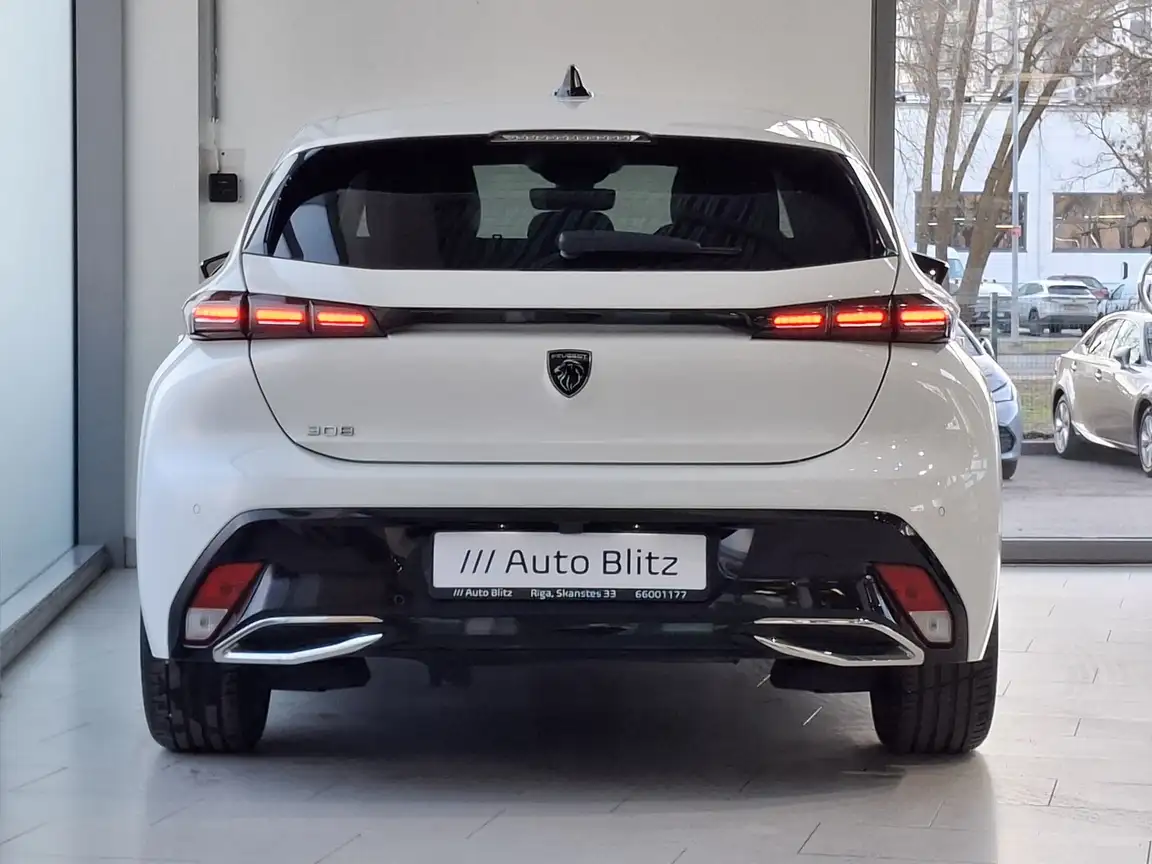 PEUGEOT 308