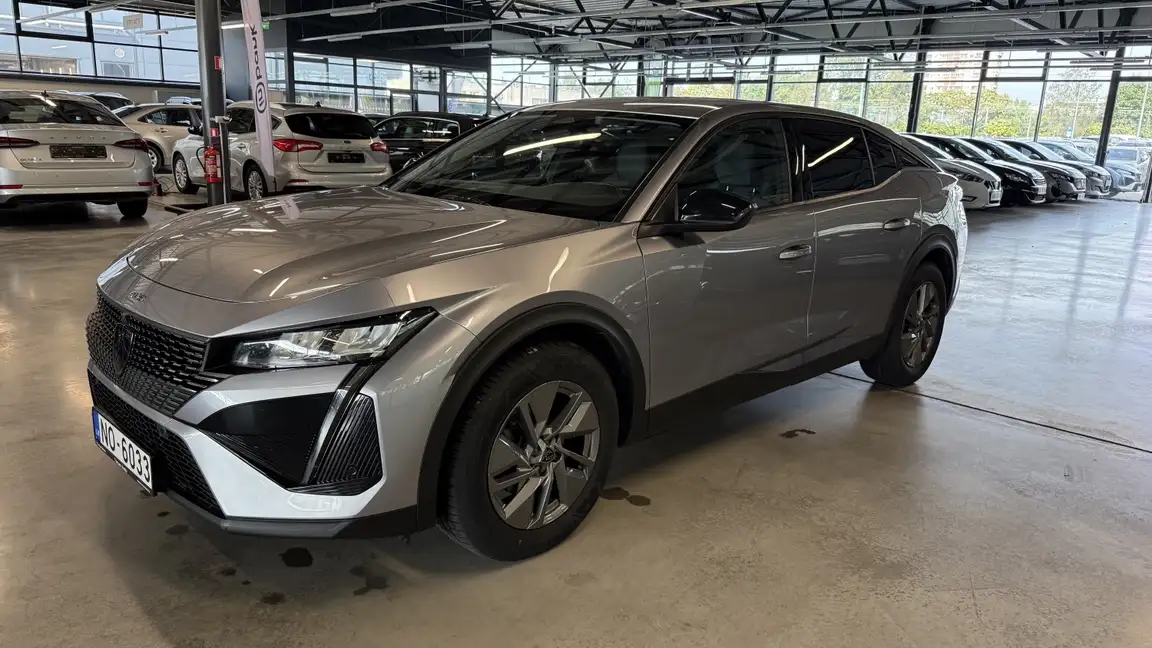 PEUGEOT 408