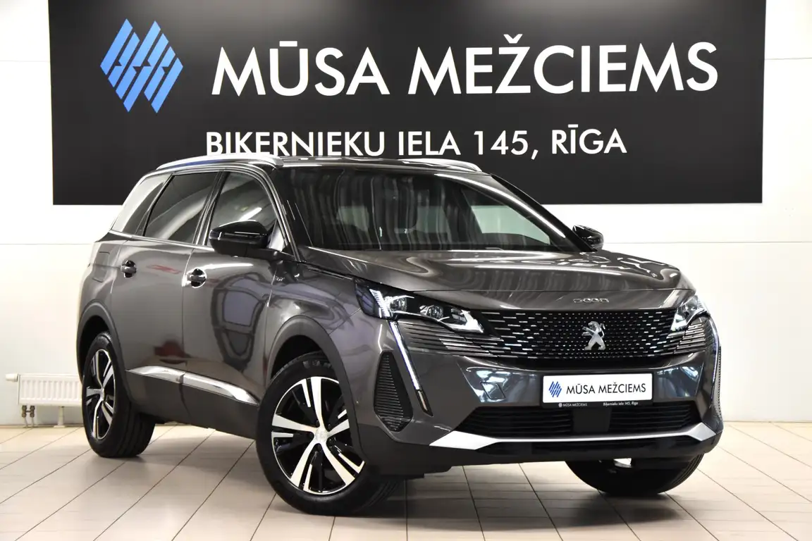 PEUGEOT 5008